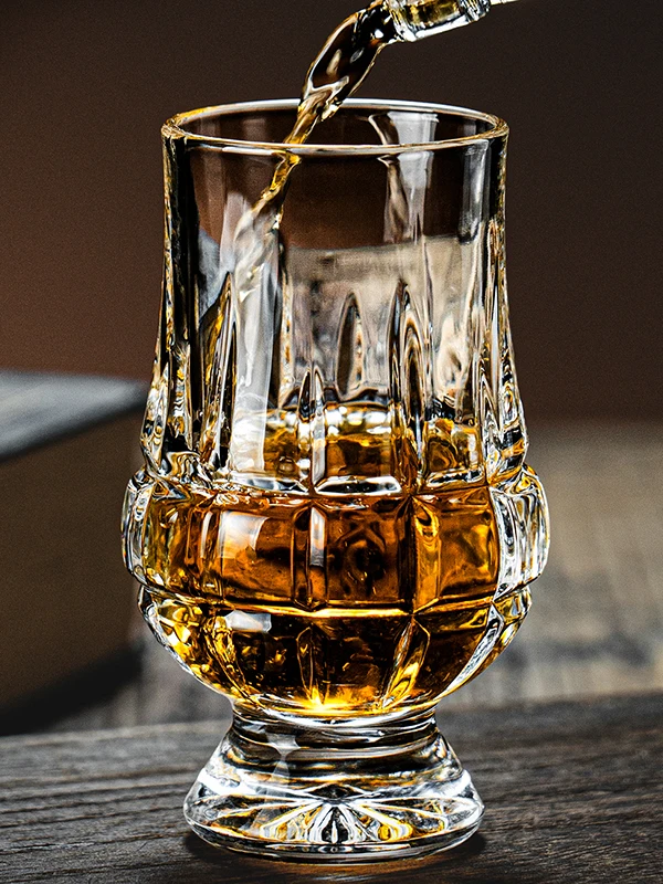 Bernard Crystal Glass Whiskey Snifter Classic Tulip Etched Cup for Wine Tasting And Appreciation Meetings Retro Style