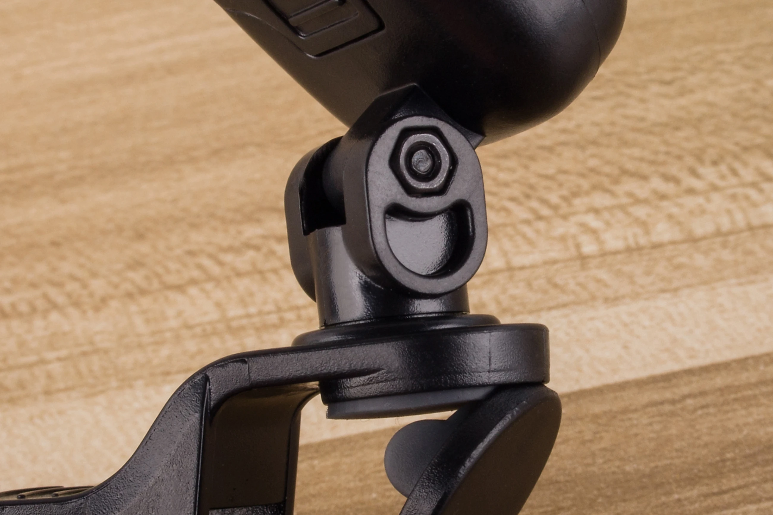 Afinador Digital LCD AT-01A para Violino, Baixo e Ukulele com Bateria Substituível - Atacado 100 Peças Acessórios para Instrumentos Musicais