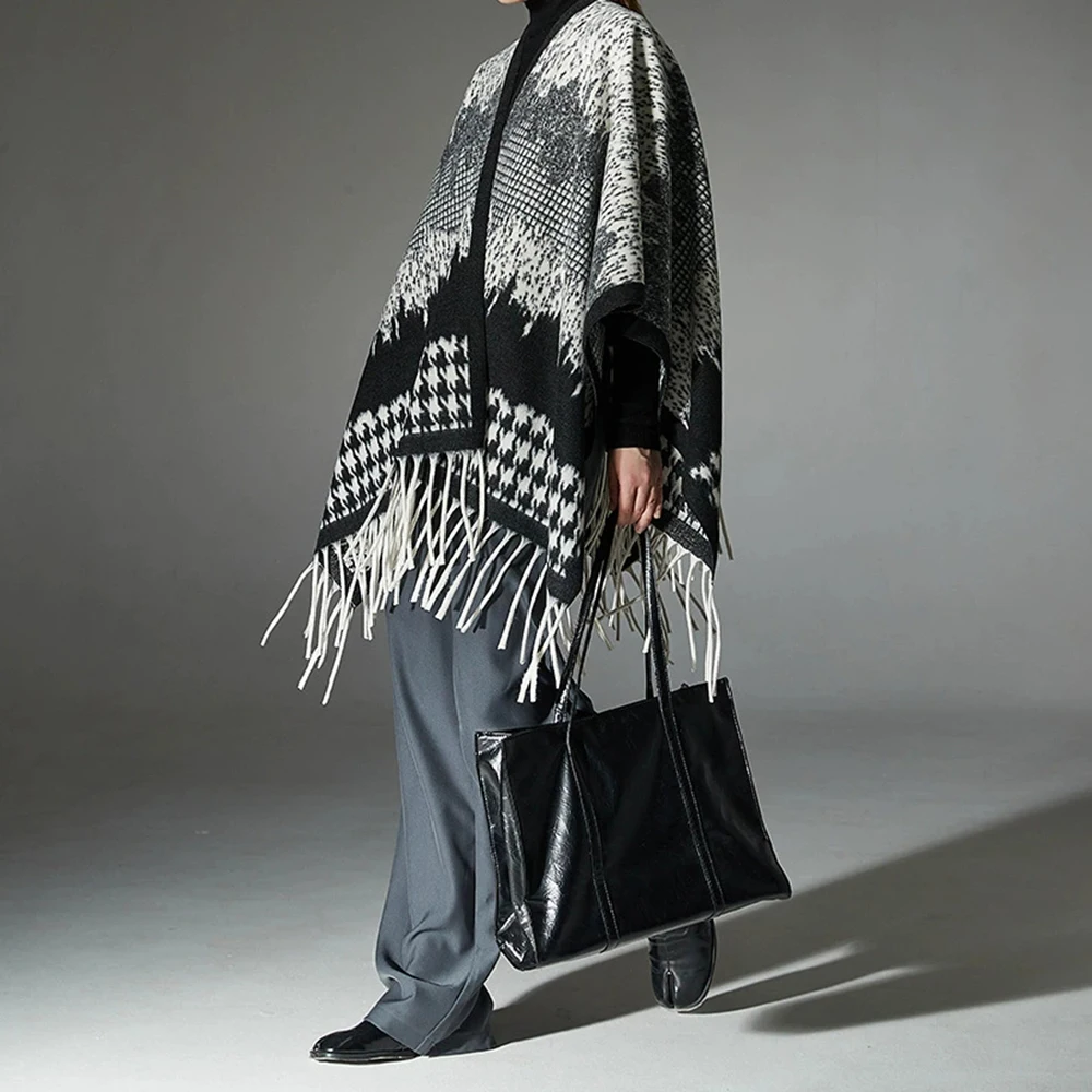 Europese en Amerikaanse herfst en winter 2025, nieuwe jacquard zwarte en grijze bontkraag sjaal high-end-GZXX744