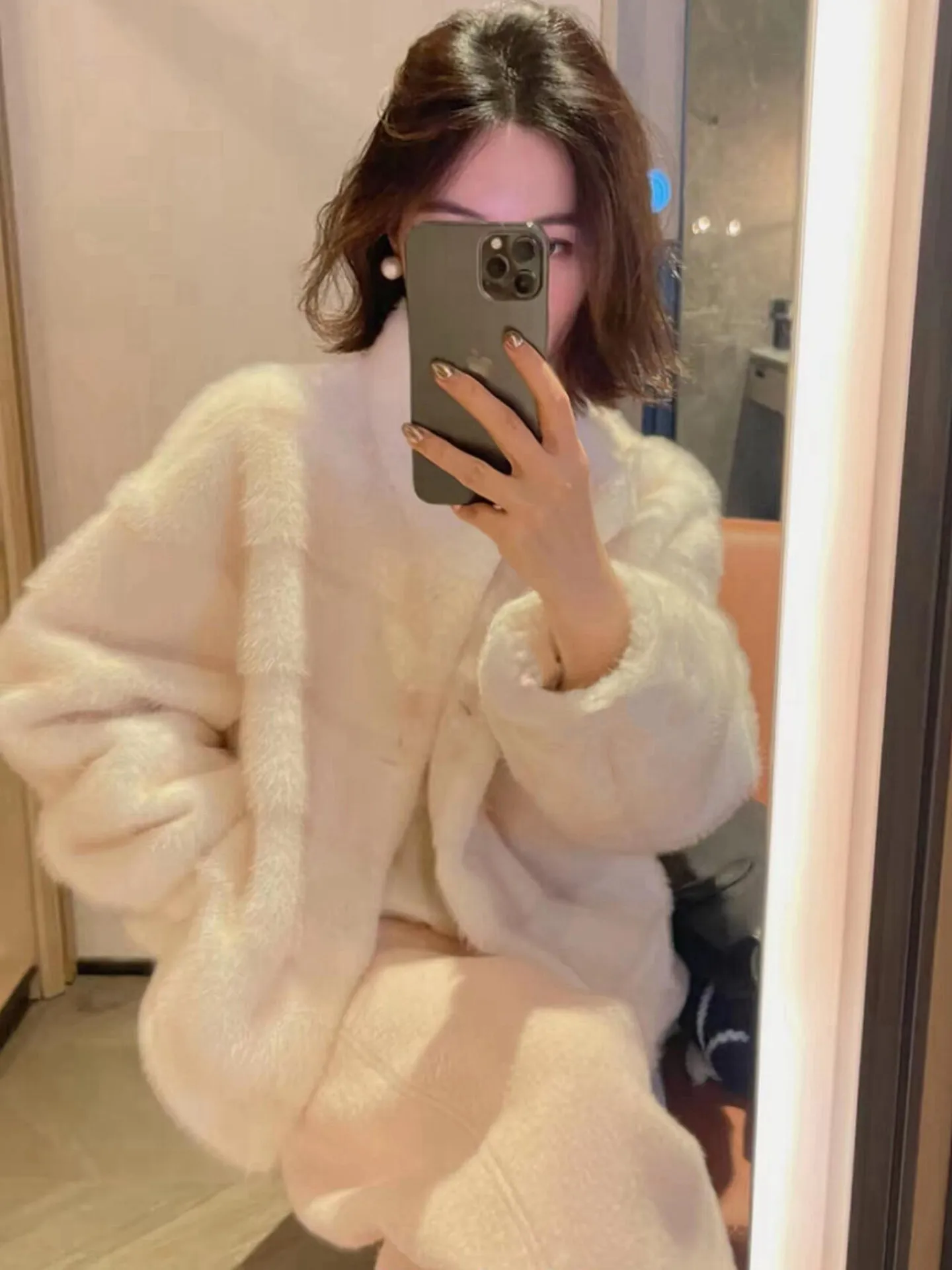 2026 New Faux Fur Coat for Women Winter Coat Fashion O-Neck Jackets Faux Mink Fur Coat Female Clothing Women's Luxury Coat