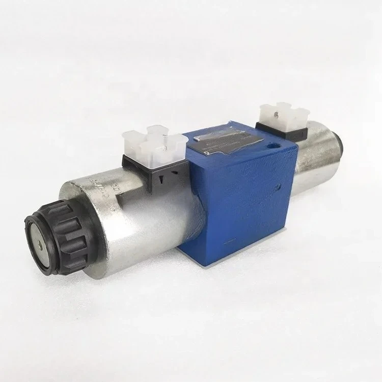 

R900589988 Электромагнитный клапан Направляющий клапан 4WE 10 J33/CG24N9K4