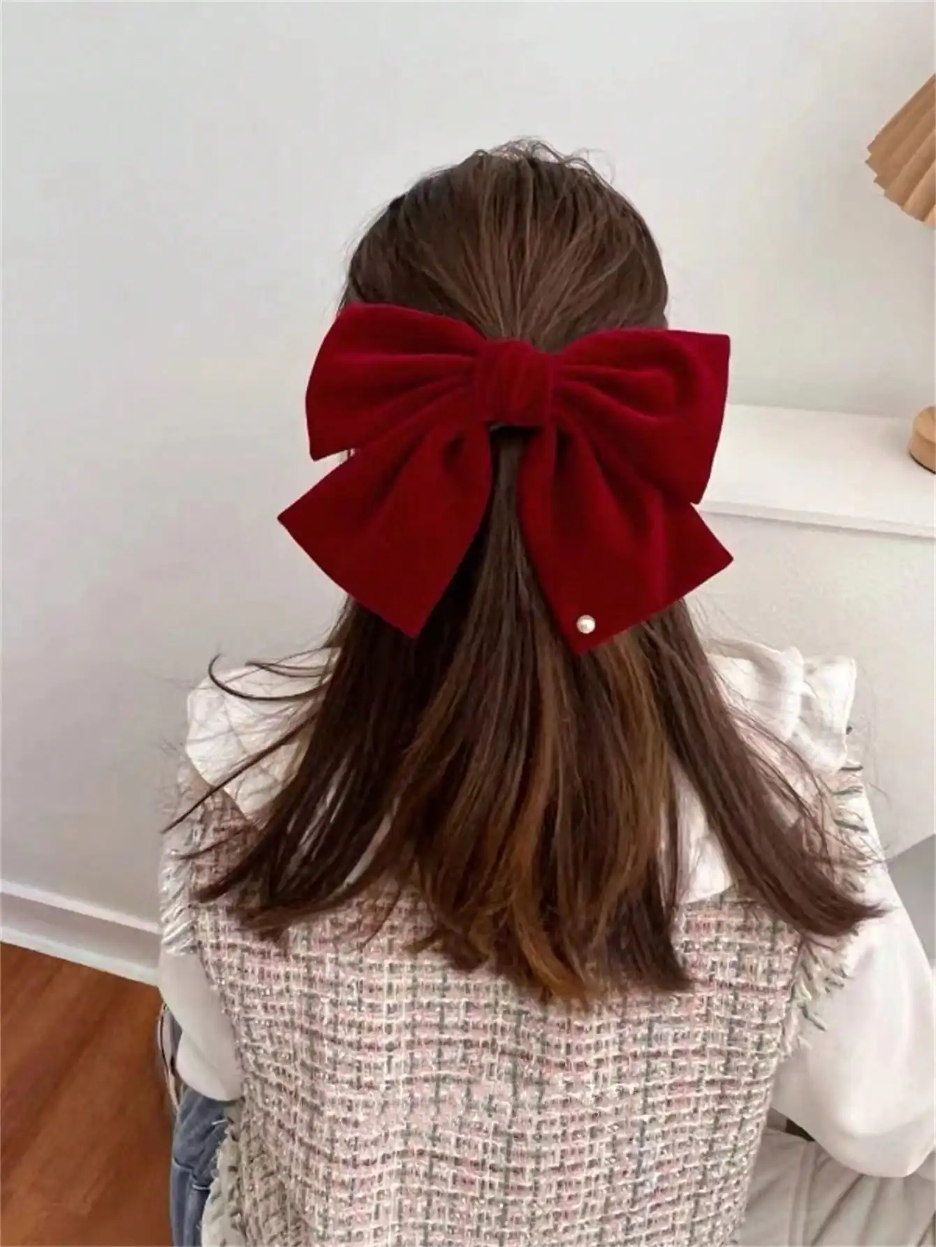 1 Ladies vintage French velvet large bow imitation pearl delicate fashion style top clip hairpin back head everything hair clip