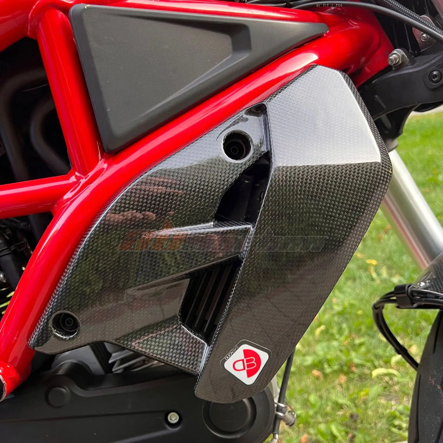 Frame Side Panel Fairing Cowling For Ducati Monster 797  Full Carbon Fiber 100%