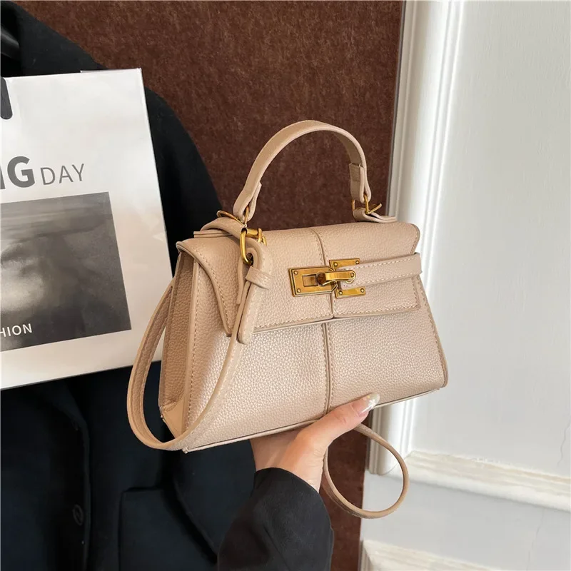 2025 جديد! ! حقيبة كيلي الخفيفة الفاخرة - أزياء نسائية متعددة الاستخدامات، محمولة باليد/الكتف/كروس، جميعها - تصميم مطابق