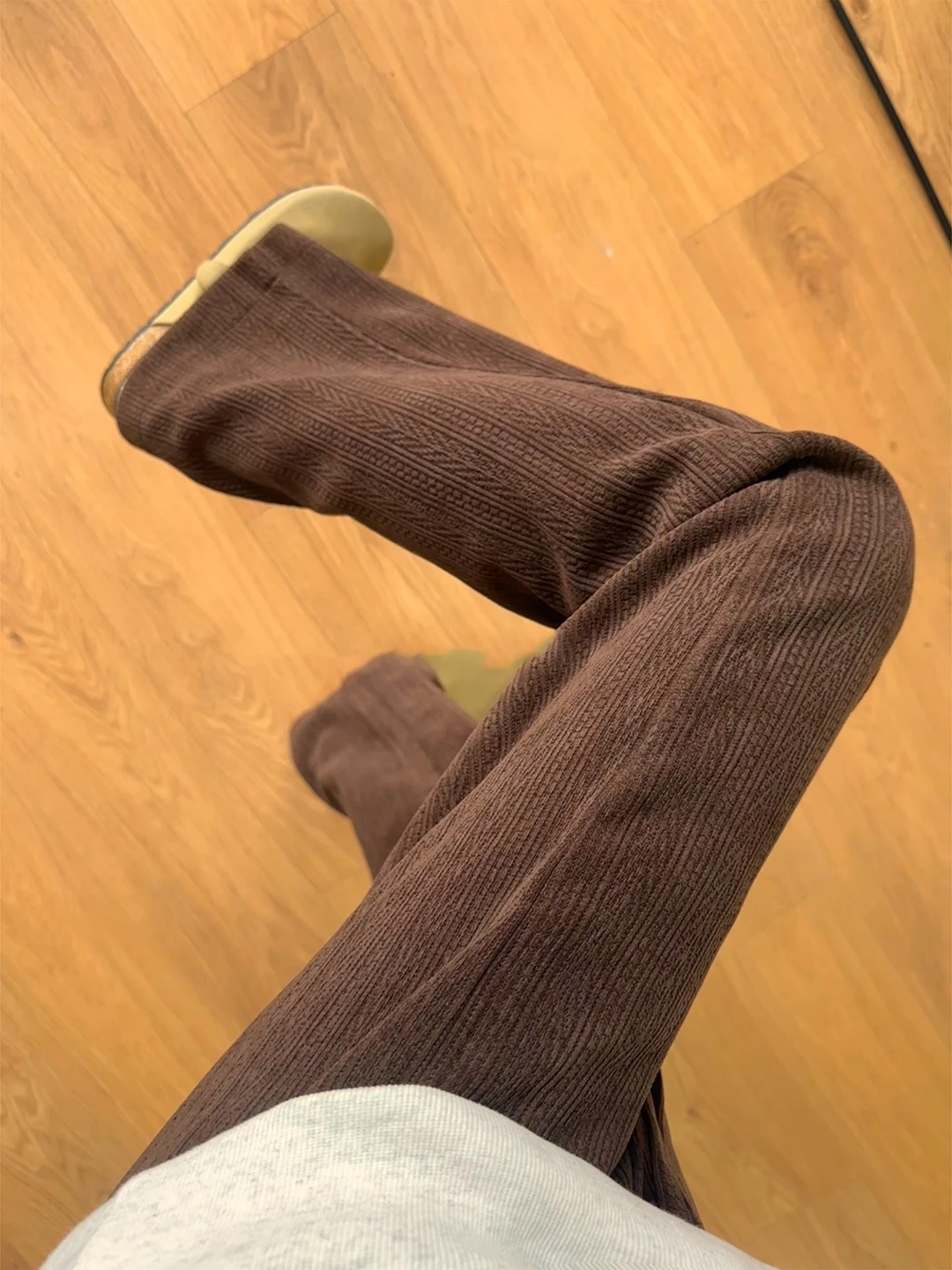 

Men's Brown Wheat Pattern Fleece Lined Straight Leg Sweatpants Thickened Winter Casual Trousers Loose Fit Sporty Pants