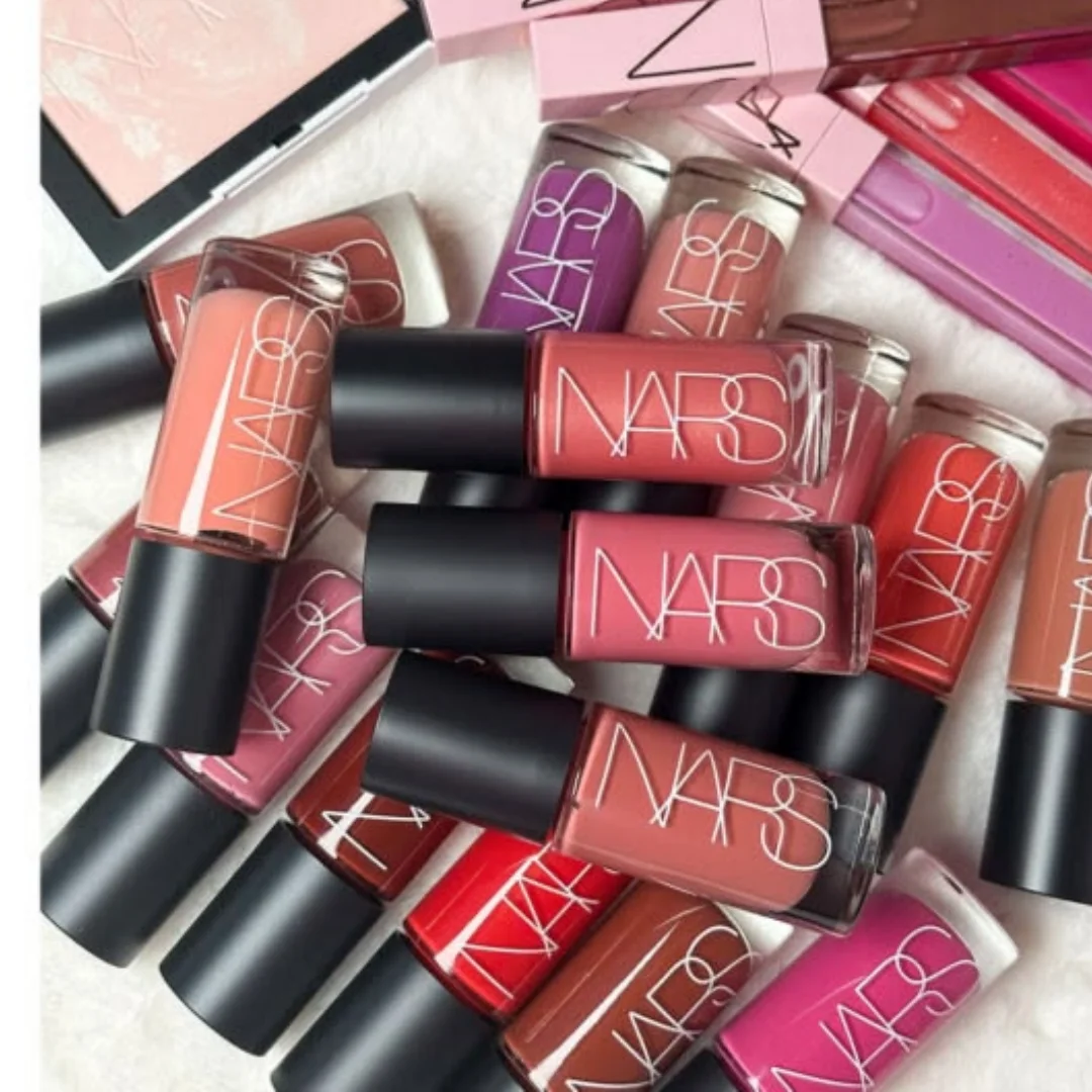 NARS Insatiable Liquid Blush High-Pigment Long-Lasting Fade-Resistant lightweight Formula That Creates a Fresh Natural Finish