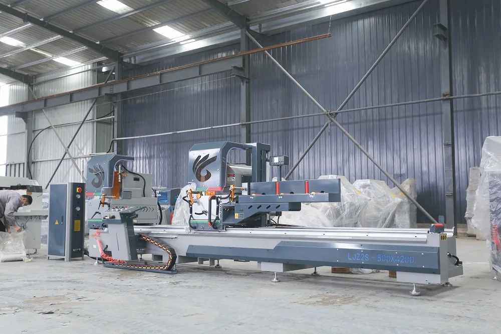 SAINT-FECO 6.0KW Heavy Duty Double Head Mitre Saw for Aluminum Profile 45 and 90 Degree Cutting 380V/50Hz