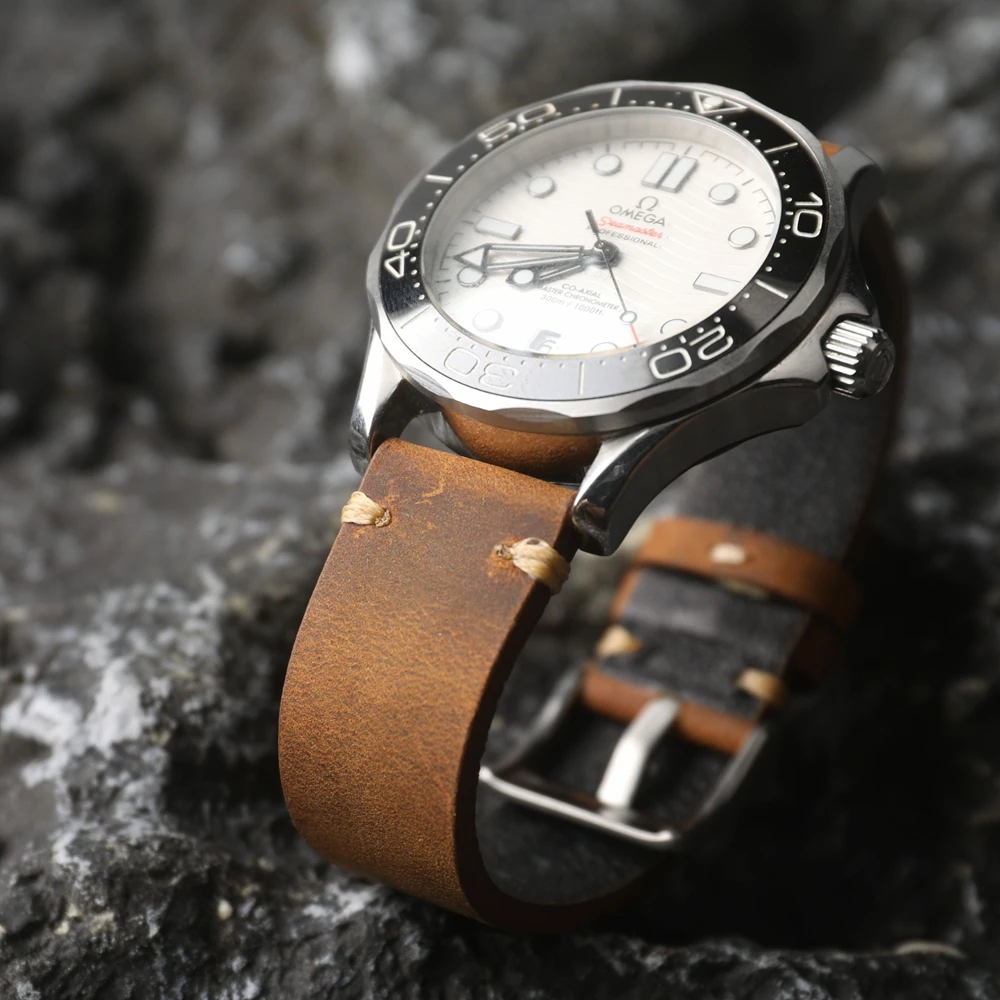 Handmade head layer cowhide leather strap 20 22 18MM High-end Italian leather bracelet. Soft brown black maroon men\'s bracelet
