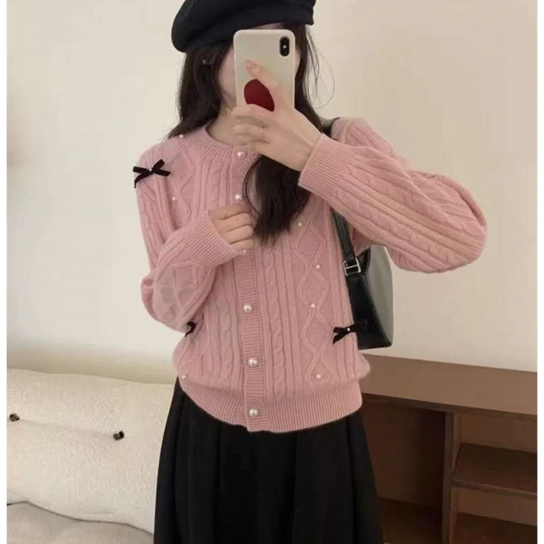 

Bow Red Sweater Jacket for Autumn and Winter New Design Pearl Buckle Versatile Niche Knitted Top for Women Sweaters for Women