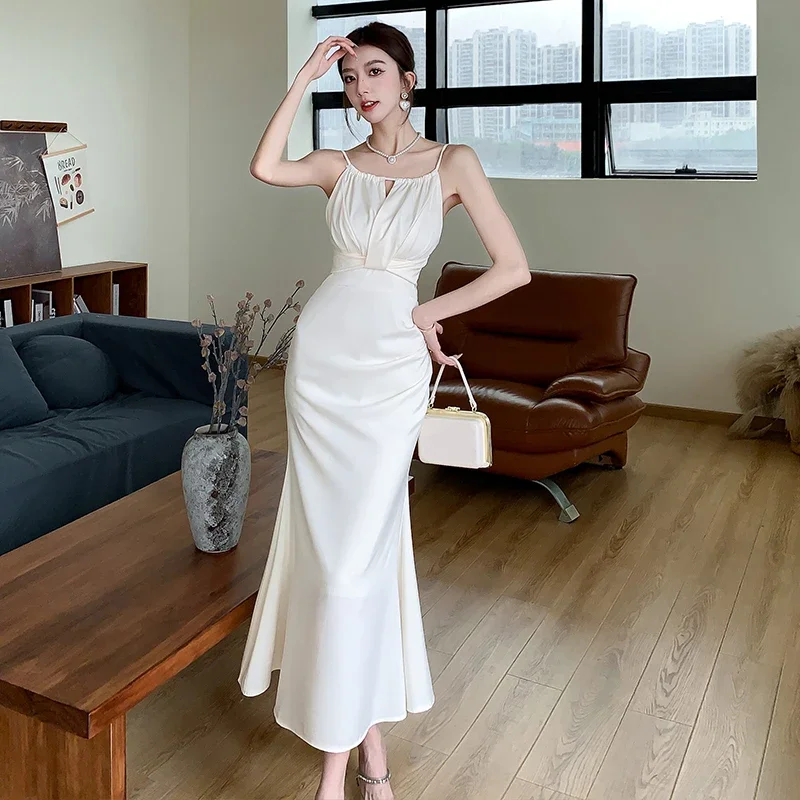 Summer 2025 Women's French Retro Halter Dress Satin Fish Tail Long Design Sensation Strap High-End Feel