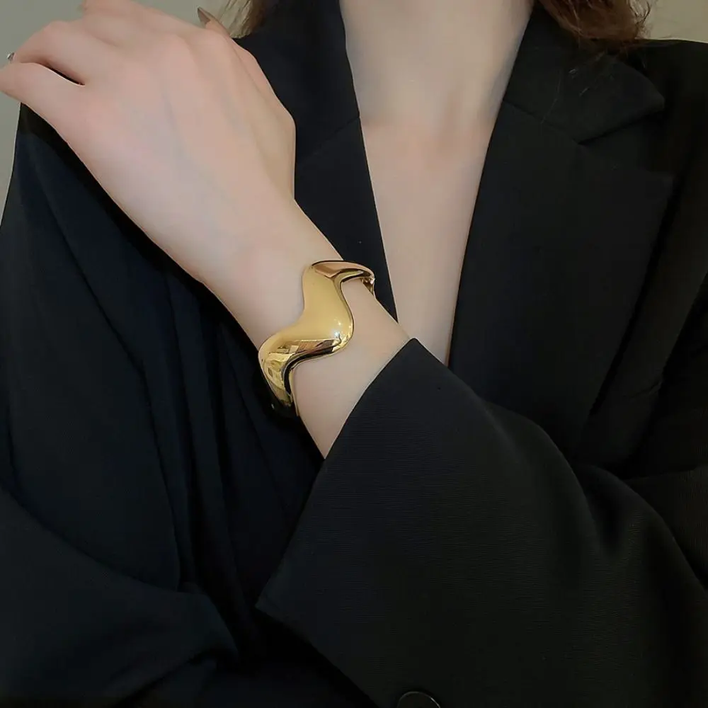 Irregular Wave Shape Alloy Wide Open Bangle Europe American Style Gold Silver Color Alloy Cuff Bangles Minority Design