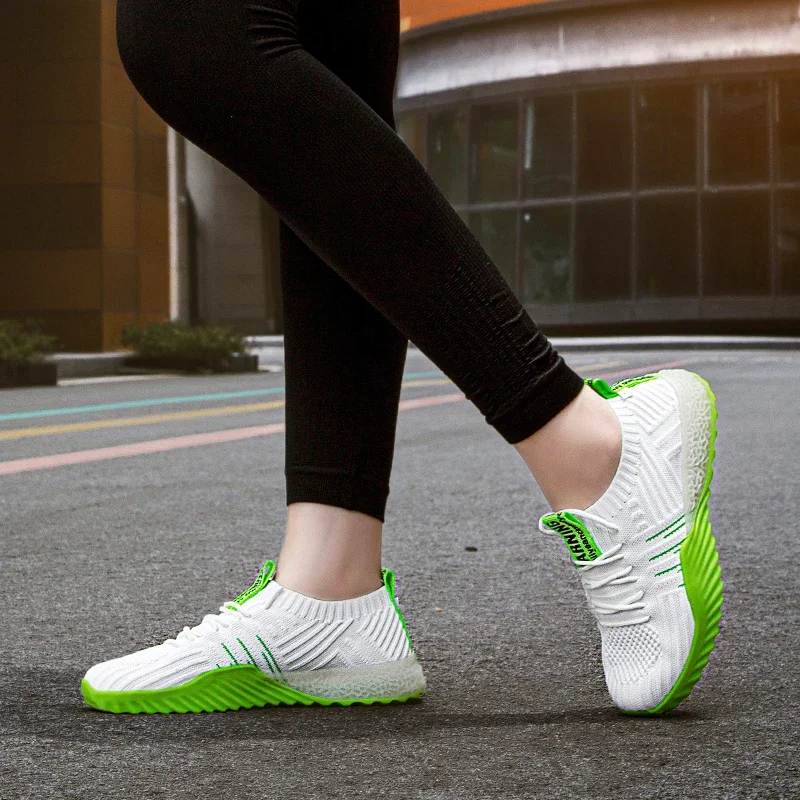 Summer Men and Women Casual Sneakers Breathable Mesh Flats Non-slip Shoes Men Fashion Sneakers Comfortable Lightweight Men Shoes