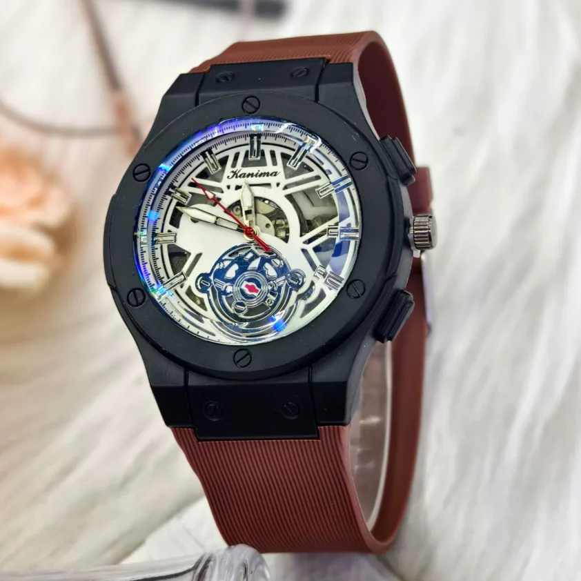 New Fashion Man Luxury Hollow Silicone Watch Men Business Quartz Watches Students Sports Wrist Watches For Gifts Reloj Hombre