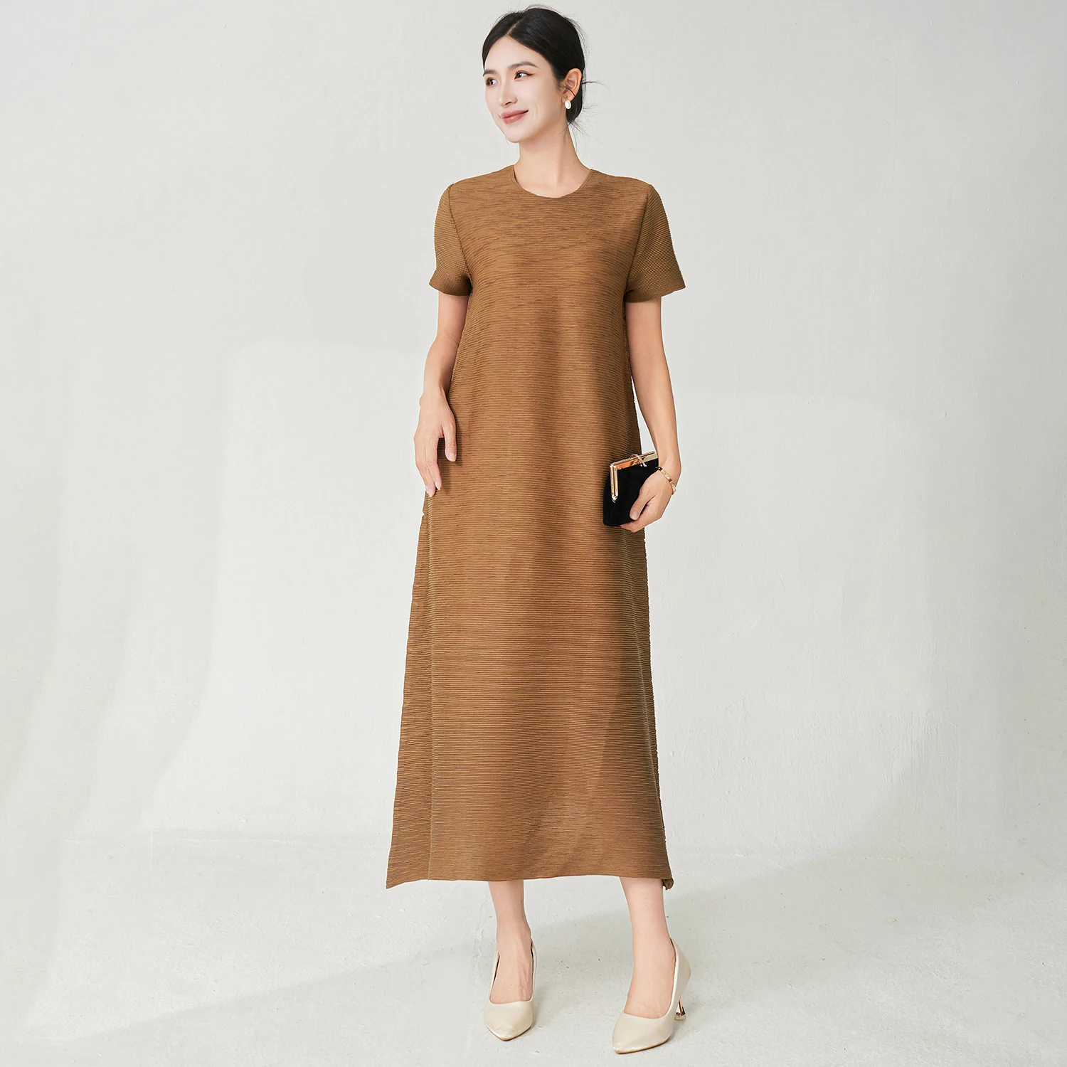 

High Quality Women Plus Size Dress Stretch Casual Dress Miyake Pleated Summer Solid Color Elegant Dress