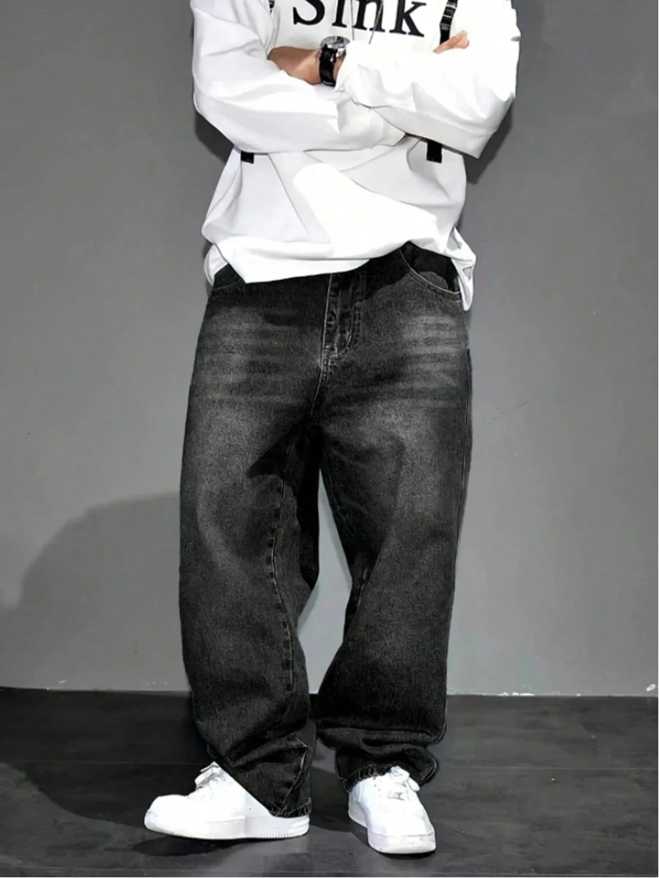 

Men's fashion straight-leg jeans, Y2K street style, made of breathable and comfortable fabric suitable for year-round wear.