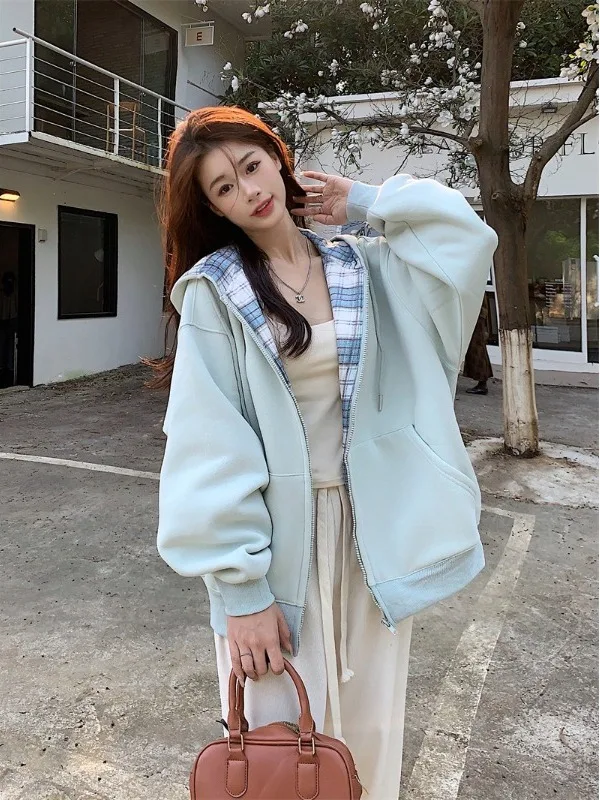 

Американская уличная мода: Женская толстовка оверсайз с клетчатым принтом, весенне-осенняя, в расслабленном стиле, на молнии, с длинными рукавами, трендовая куртка-кардиган