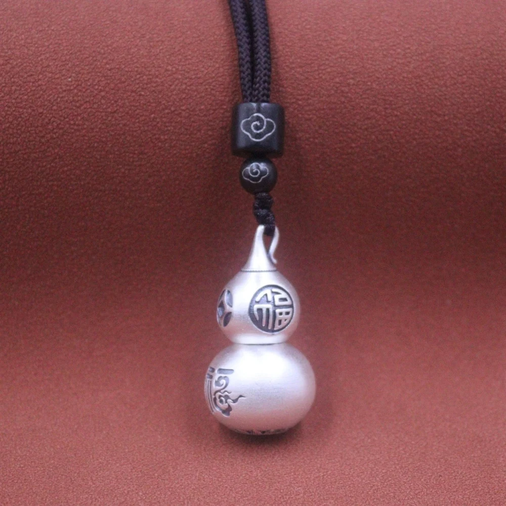 

Real Pure 999 Fine Silver Lucky Men Women Carved Coin Characters Fu Cloud Gourd Pendant 17-18g