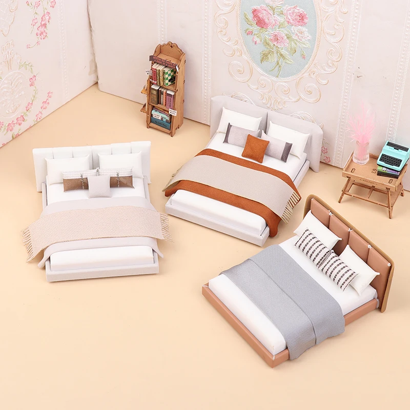

Dollhouse New Cream Style Double Bed Model Micro Scene Miniature Furniture Doll Accessory Simulated Ornament