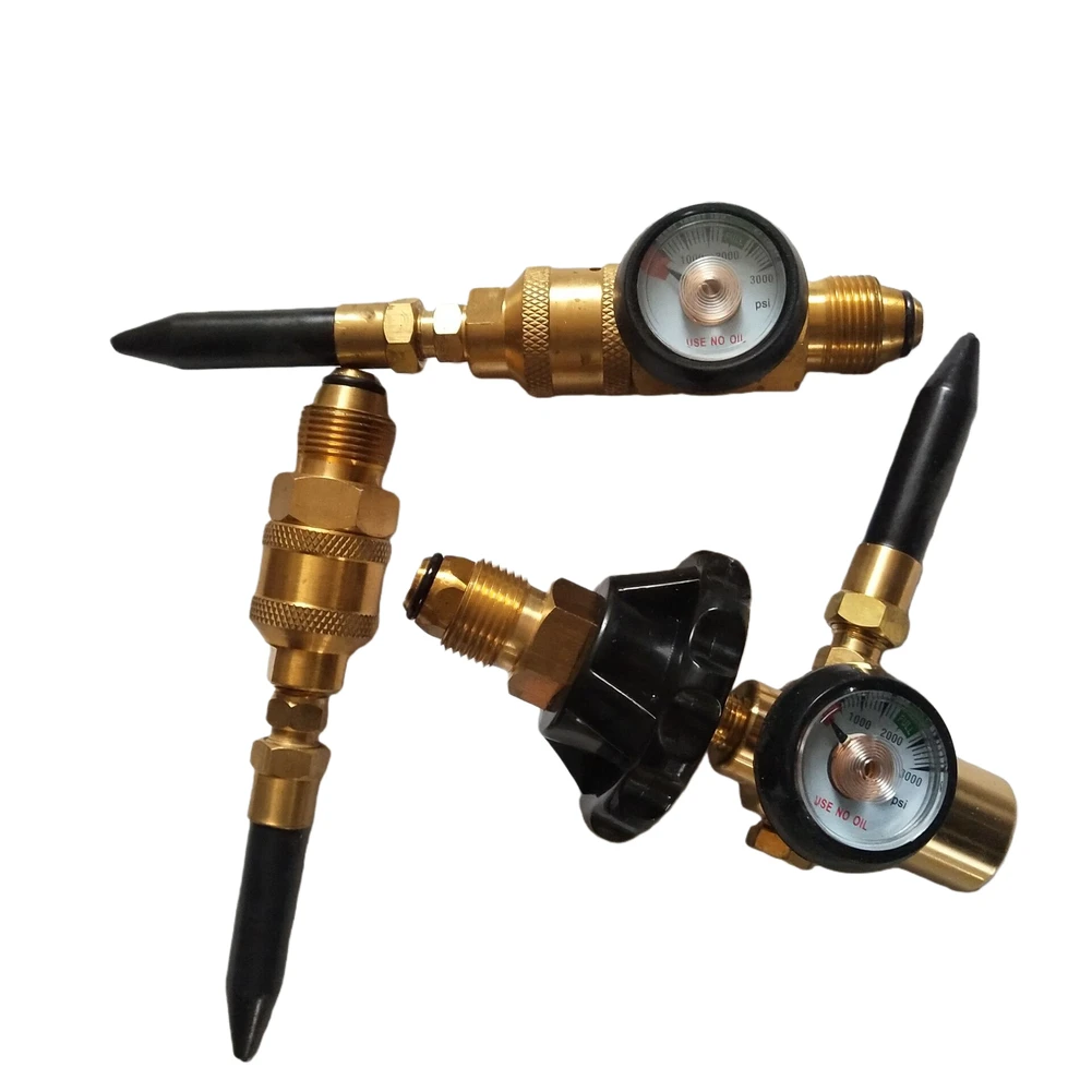 CGA580 And G5/8 Threaded Helium Pressure Regulators. For Gas Filling Equipment, Rated Outlet Pressure: 1 MPa, Brass Construction