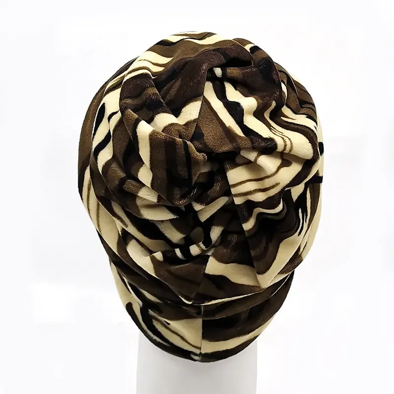 الخريف الشتاء القطن زيبرا طباعة رشاقته محبوك قبعة دافئة Skullies قبعة قبعة صغيرة للرجال والنساء 178