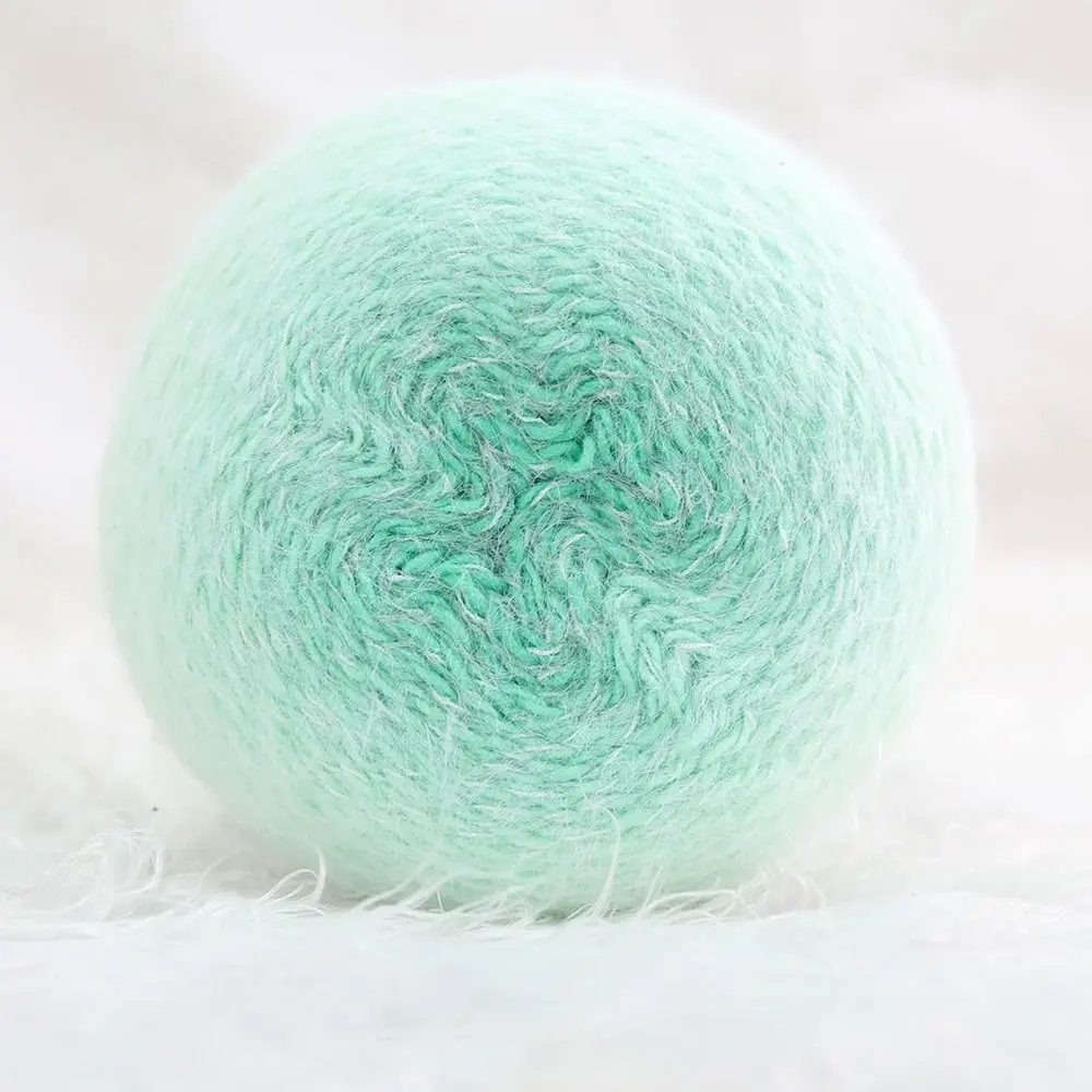 200g/Rolle Langlebiges Farbverlauf-Wollgarn Mehrfarbiges Strick- und Häkelgarn Handgemachtes Weiches Langes Velourgarn für Mützen und Pullover – Detail 9
