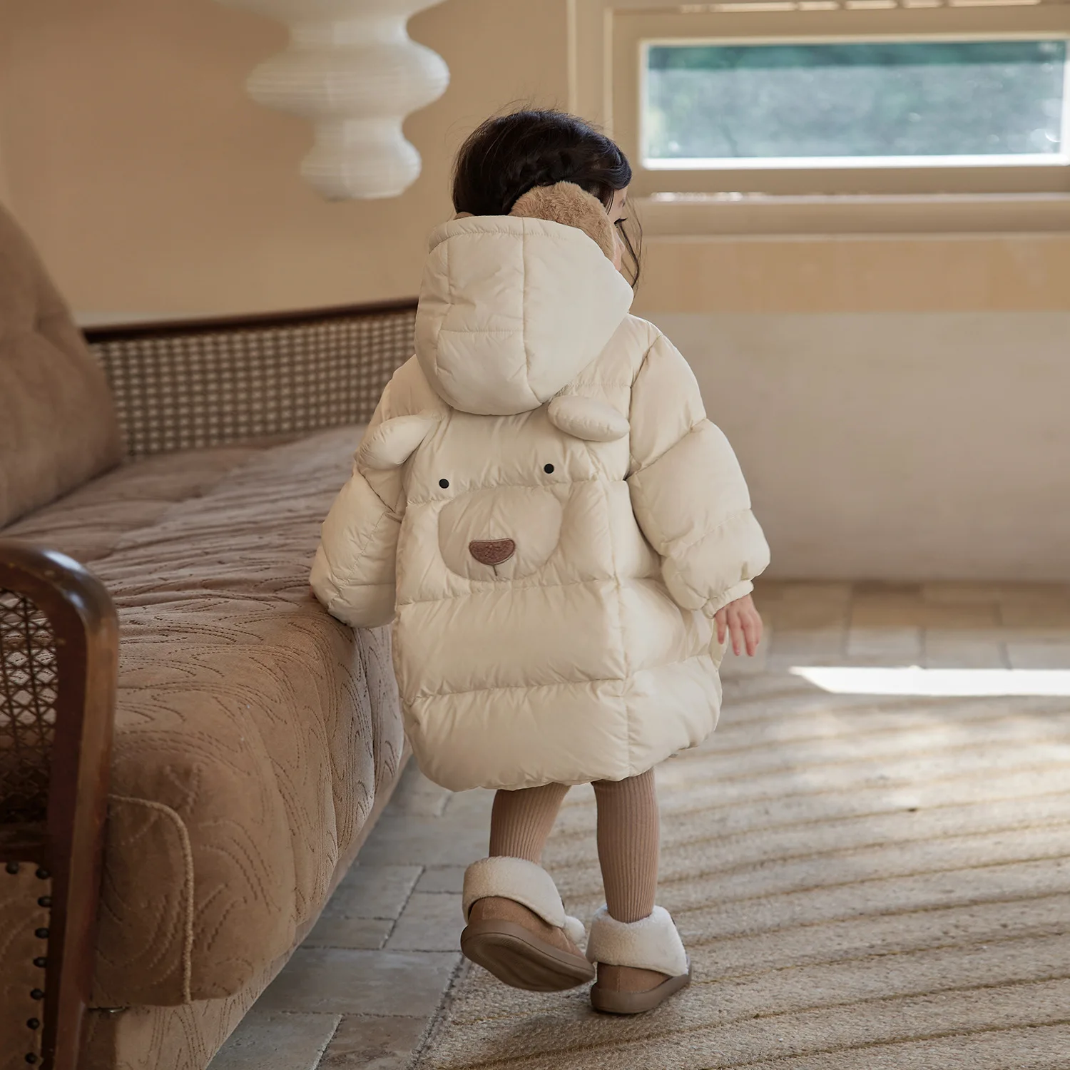 سترة قطنية للأطفال، سميكة وأنيقة للفتيات لشتاء 2025، معطف شتوي لطيف على شكل رسوم كرتونية للأطفال #2