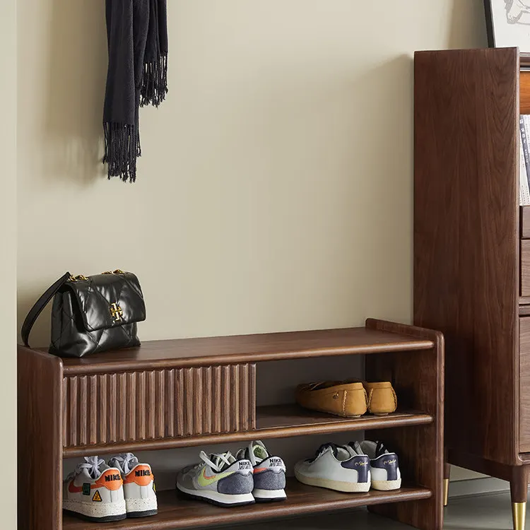 Solid wood shoe changing stool Entering the house to change the shoe rack can be used to sit