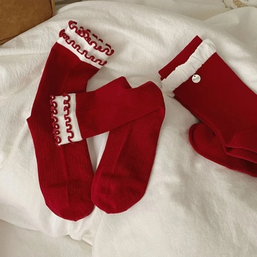 العصرية اللون الأحمر الحلو فتاة الجوارب طبقة مزدوجة مريحة القوس الجوارب القطن تنفس منتصف أنبوب الجوارب الاستخدام غير رسمي #2