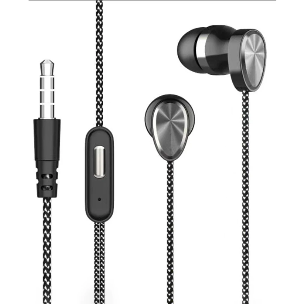 Wired Headsets 3.5mm Comfortable In-ear Sports Earplugs Noise Cancelling Sports Electroplating Game Heavy Bass Earphones