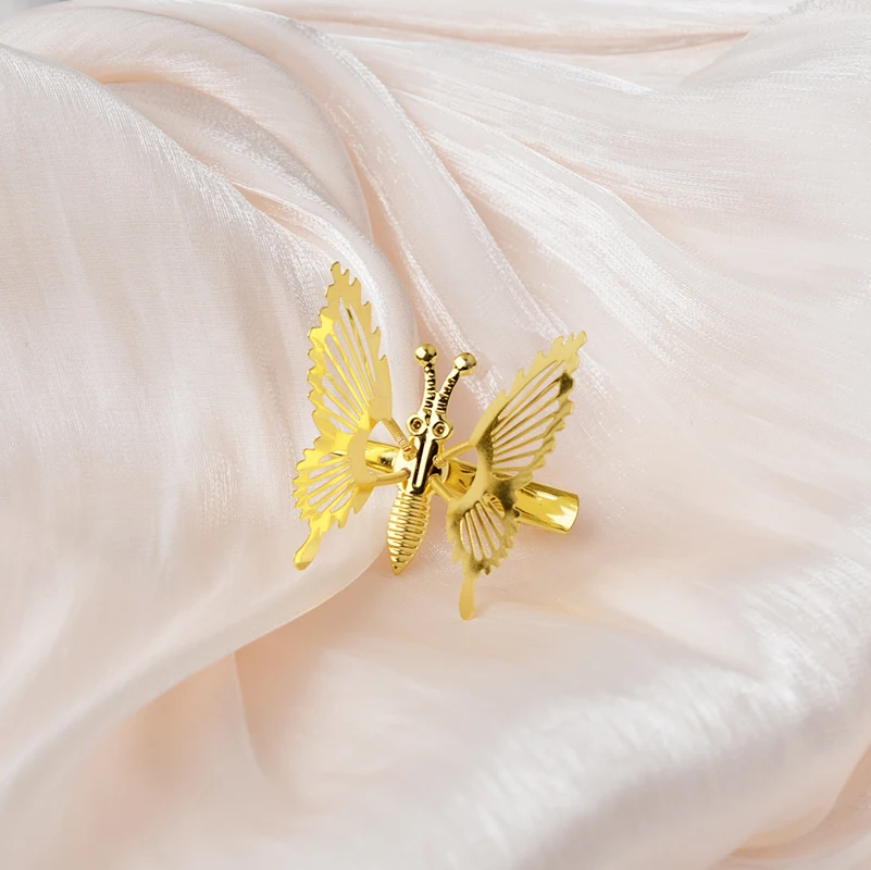 Elegant Butterfly Hairpin Female Antique Hair Accessories Gold Color Trembling Side Clip Moving Hairwear Headdress