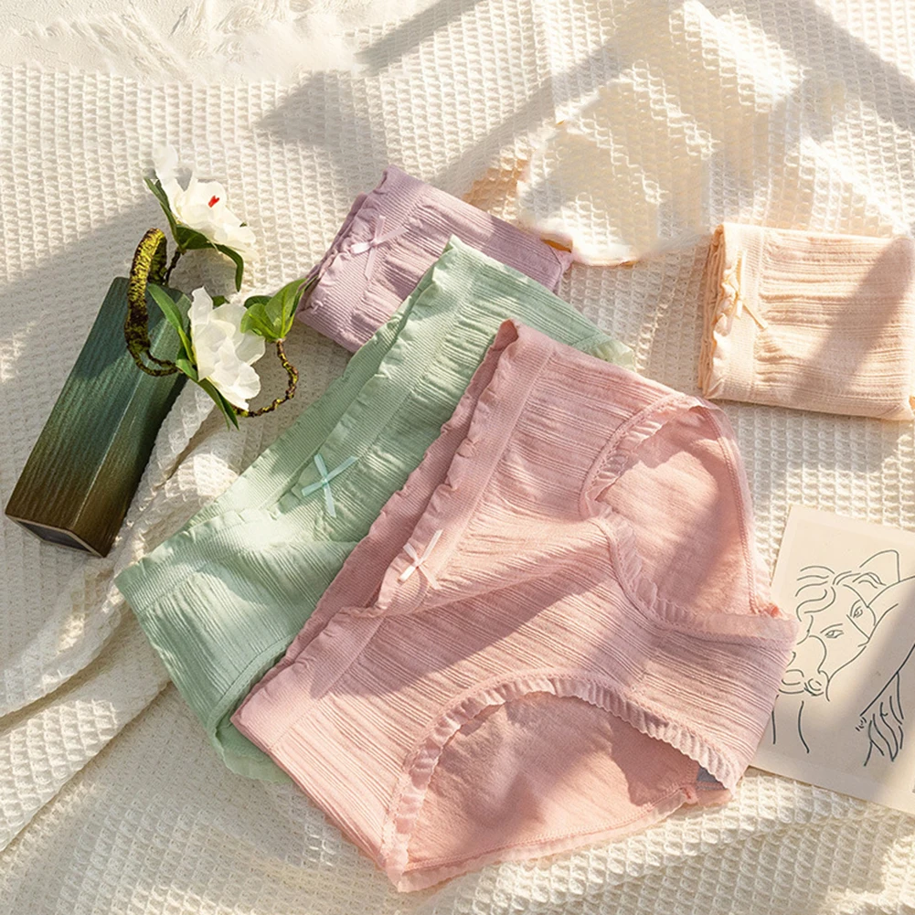 Женское нижнее белье со средней талией, кружевные треугольные брюки для девочек, нижнее белье, сексуальные популярные удобные трусики, бесшовные плавки, однотонные трусы