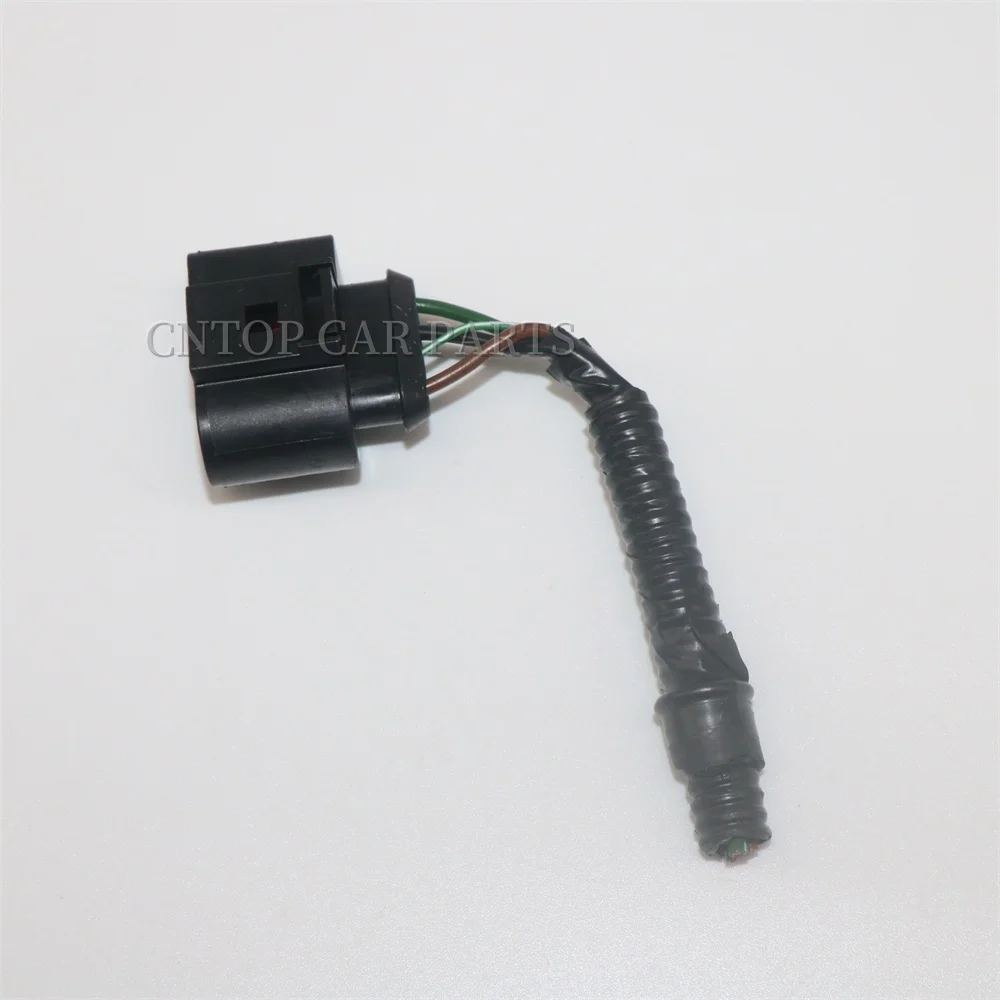 638242 4-Pin Connec… - image