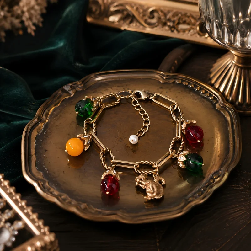 Retro Leaf Squirrel Jewelry Set for Women Pine Cone Glass Bead Necklace Bracelet Earrings