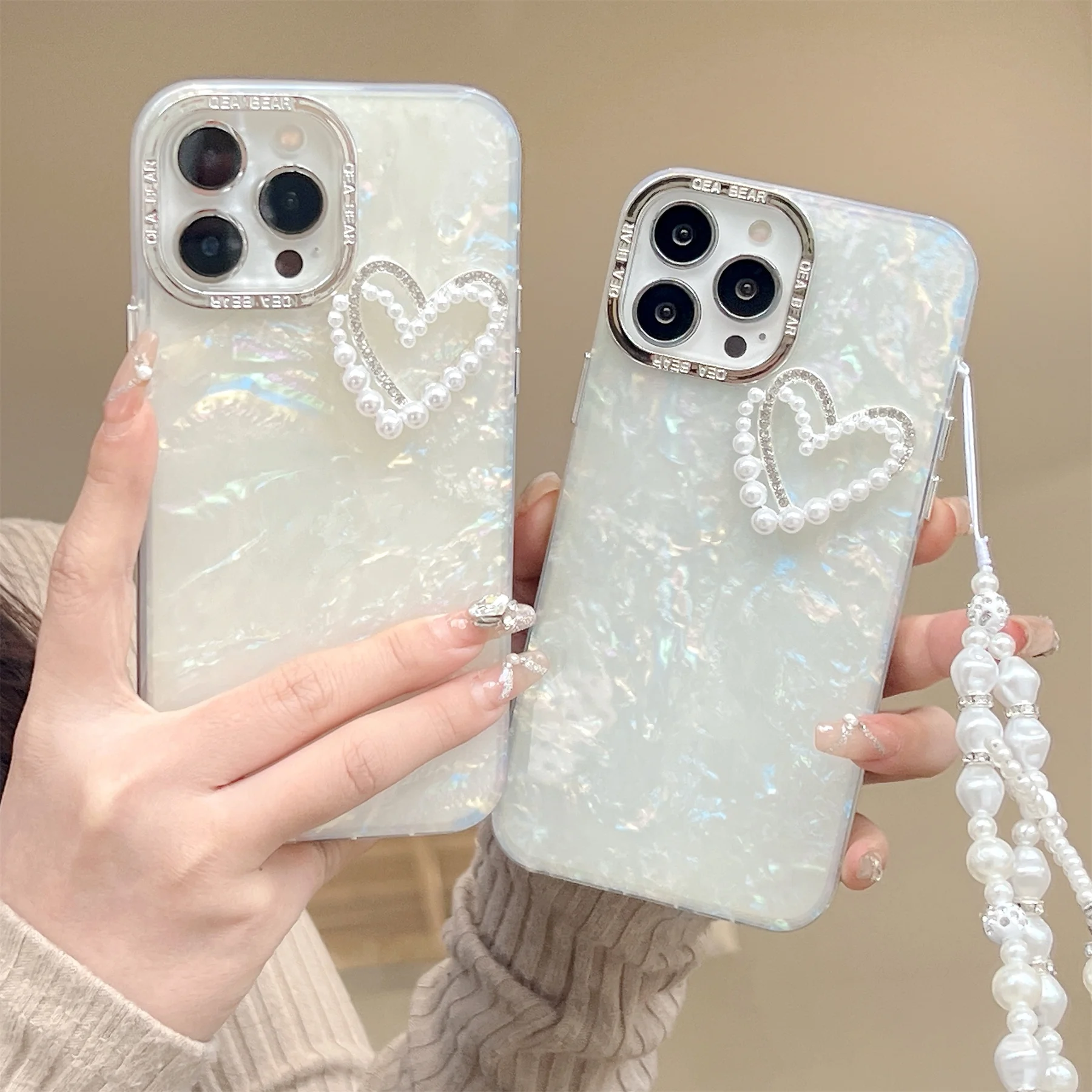 Luxury Korean Cute Pearl Love Heart Shell Phone Case with Bracelet Chain  for iPhone 11 12 13 14 15 Pro Max Back Cover with Rope