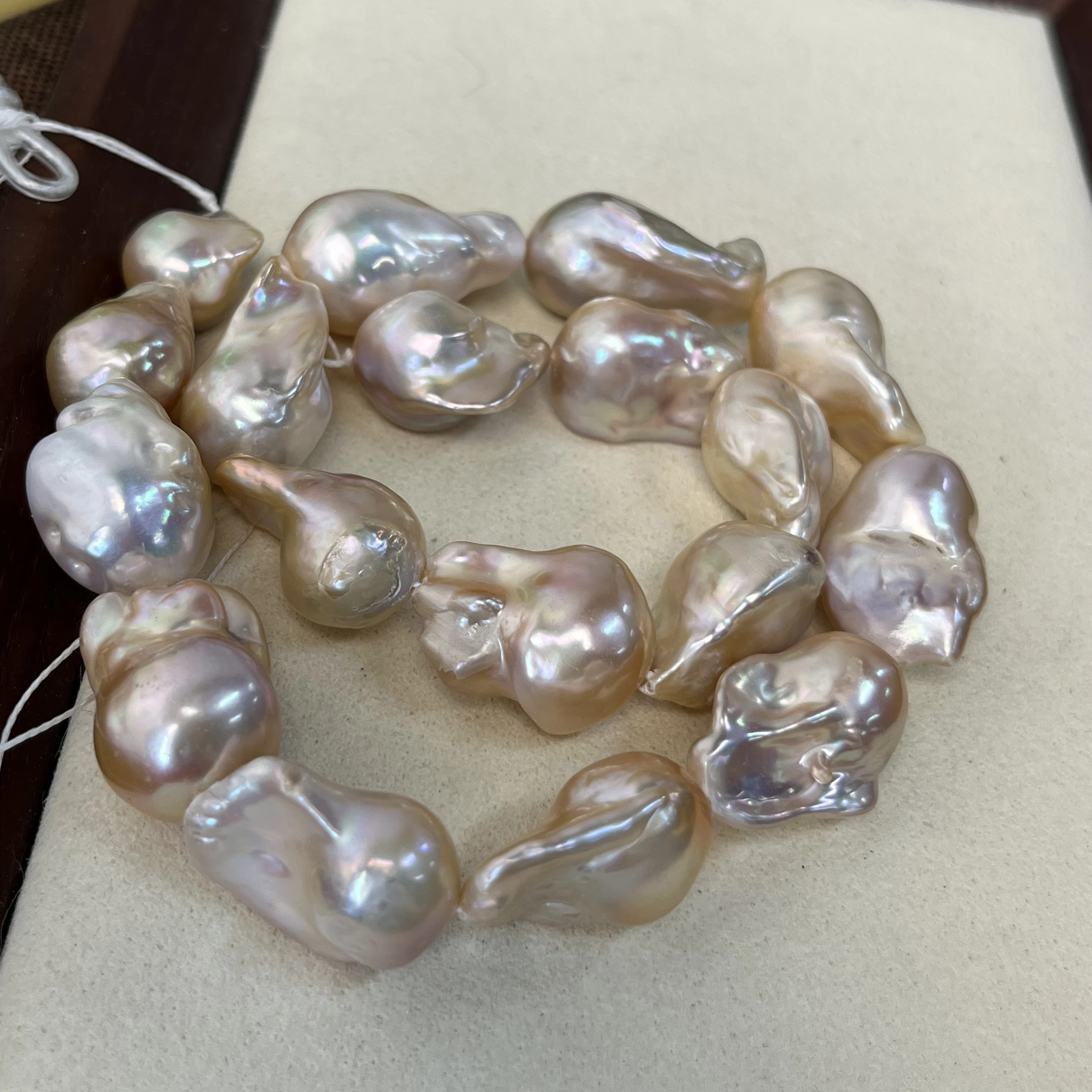 

AAAAA 15-20mm High-quality Colored Tail-shaped Natural Freshwater Pearls Loose Beads for Jewelry Making DIY Necklace Accessories