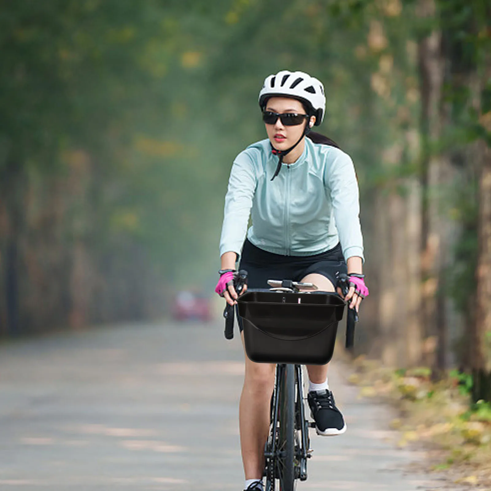 

Front Bike Basket Plastic Stable Thickened Large Capacity Hanging Storage Basket for Cycling Vegetable School Bags Accessories