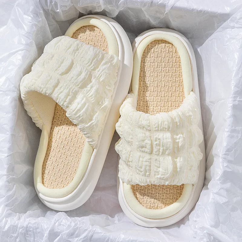 

Household Linen Slippers For Women Four Seasons Indoor Living Cotton And Linen Home Slipper And Thick Soles For Outdoor Wear.