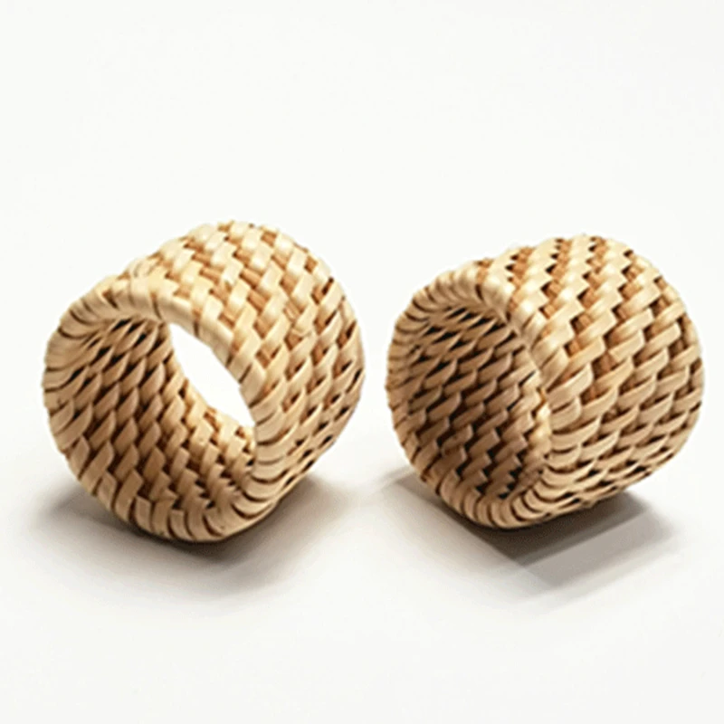 1PC Handmade Braided Rattan Napkin Buckles Napkin Rings Natural for Dining Table Napkin Holder for Holiday Party Decorations