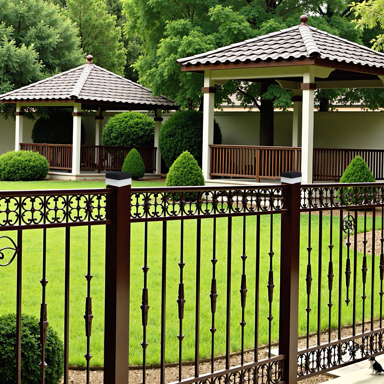 

1pcs Solar Fence Light 4X4 Post Cap Lamp For 2X2In Wrought Iron Aluminum Deck Garden Patio Porch Outdoor Lighting Solar Powered