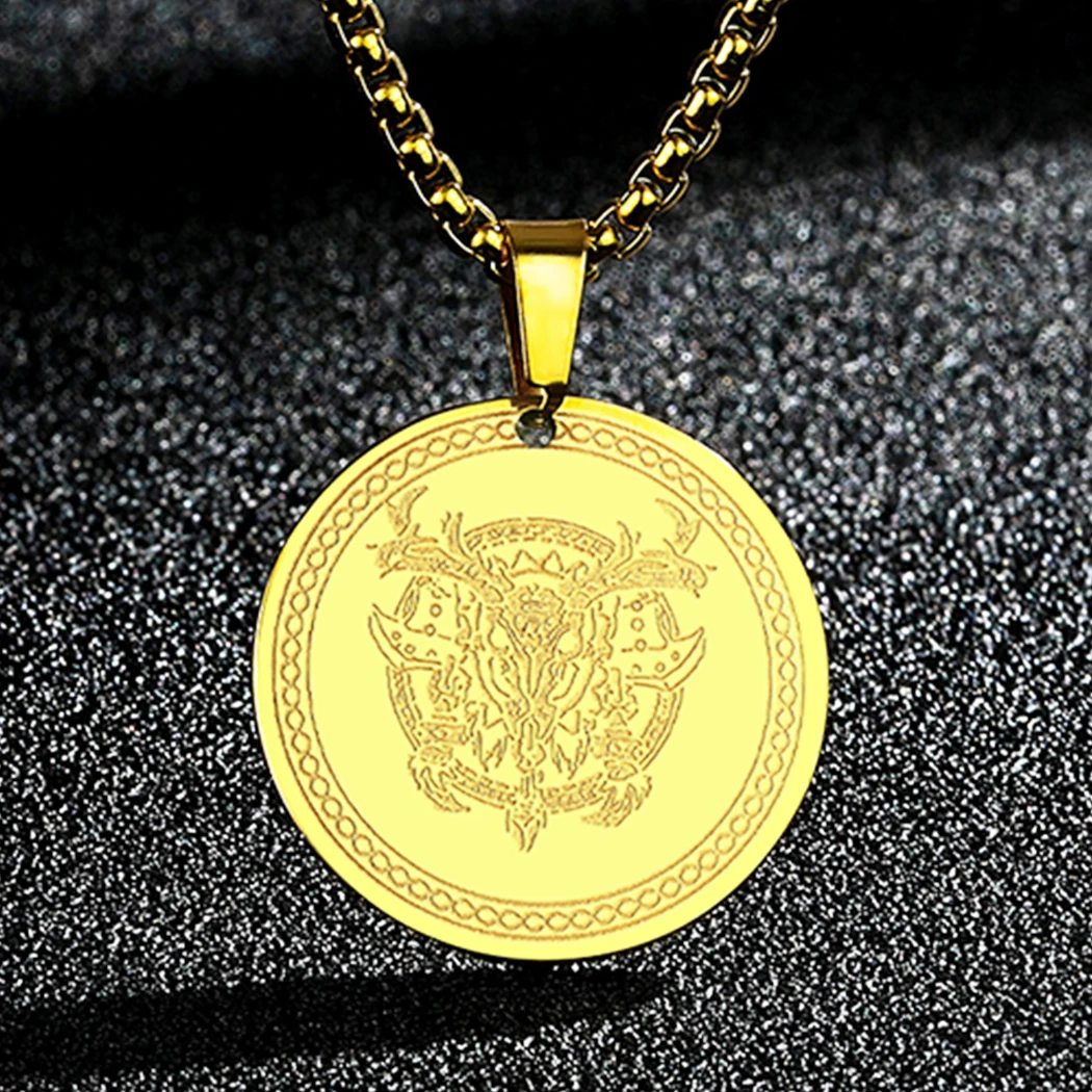 Men's Necklace Head of the Deer Stainless Steel Totem Mask of the Shaman Pendant Retro Round Amulet Talisman Female Jewelery