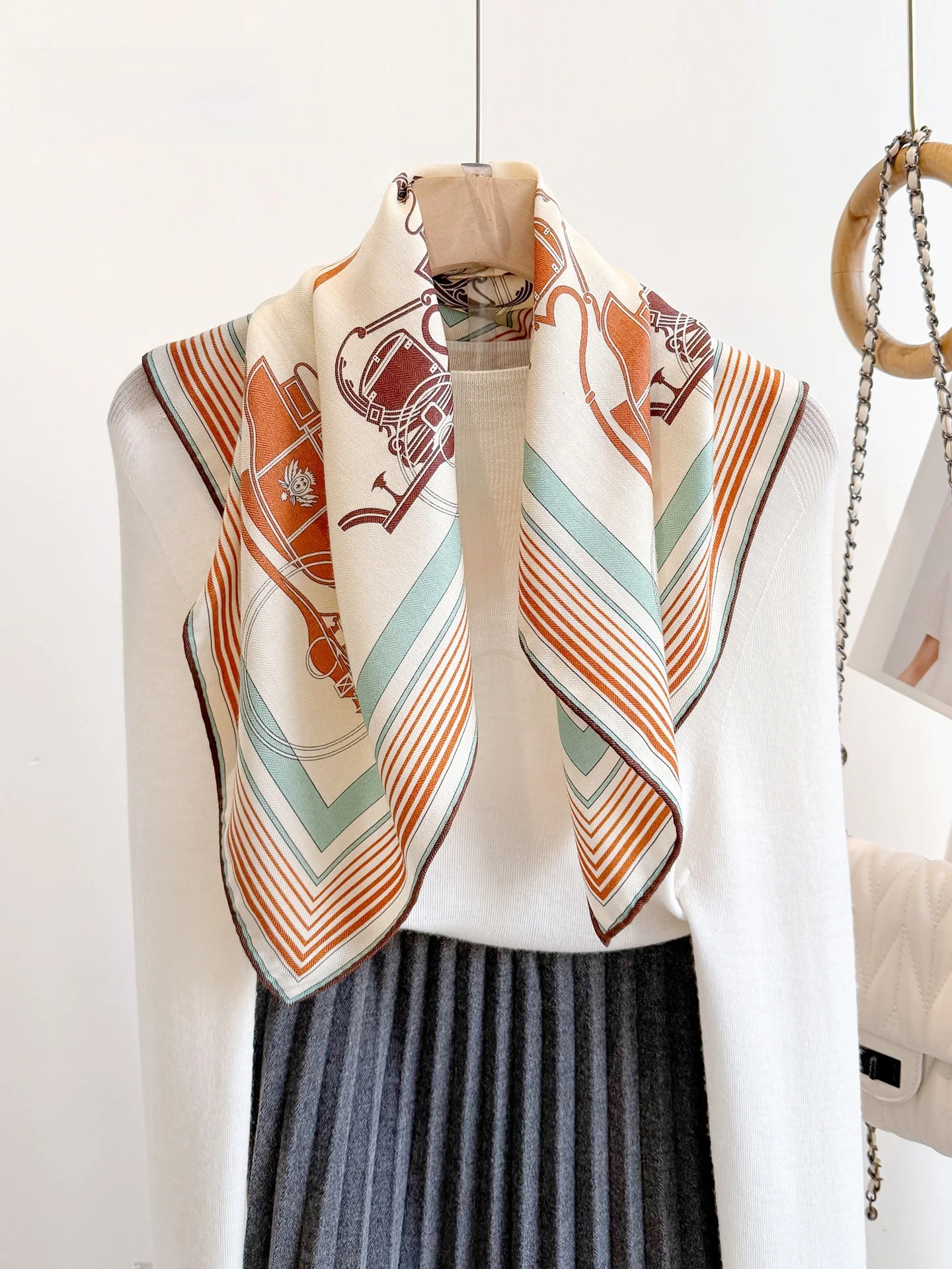 silk-wool-scarf-women's-spring-summer-new-high-end-feeling-square-scarf-awl-outerwear-berryear-korean-sle-geometric-pattern