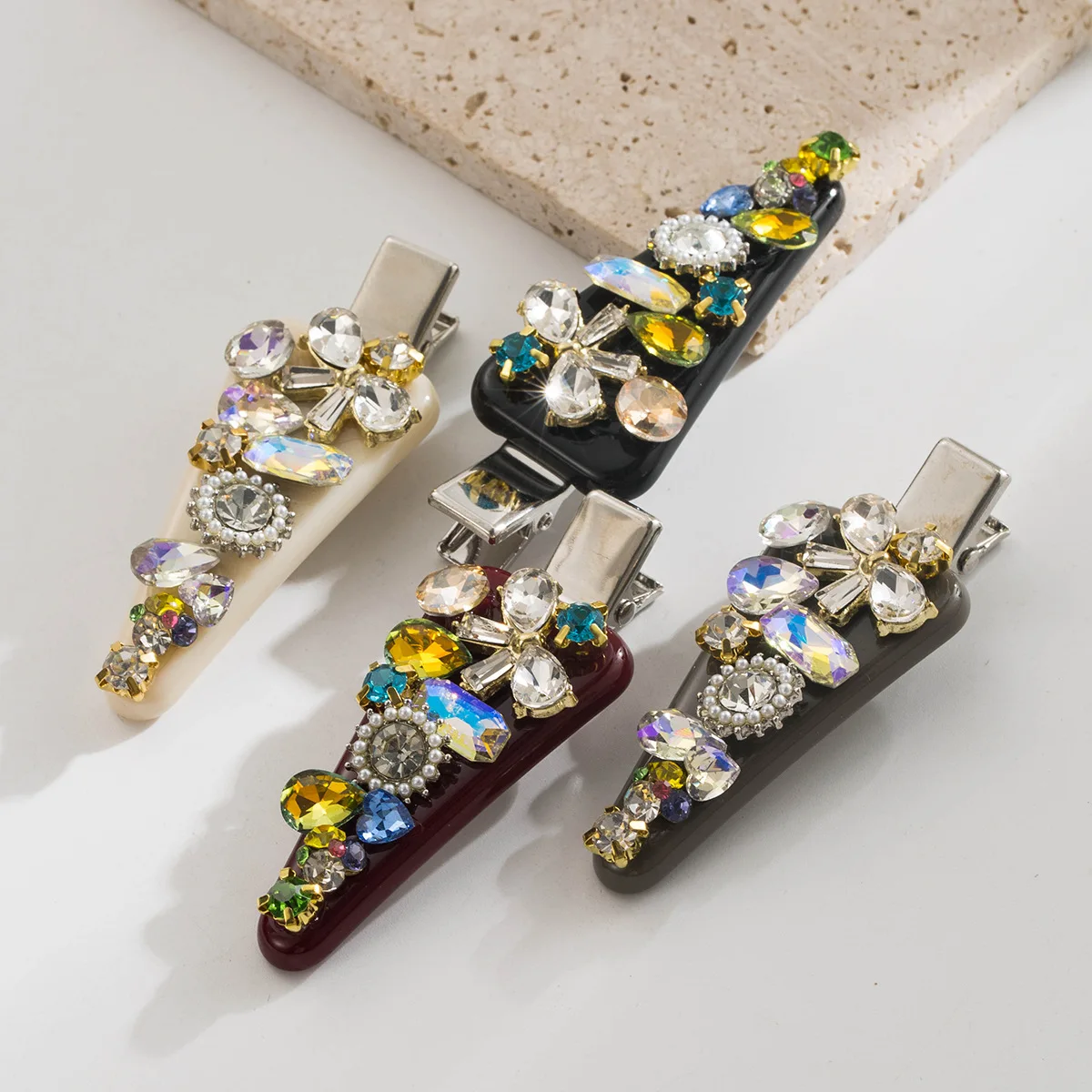 

New Retro Floral Heavy Rhinestone Pearl Side Hair Clip Bobby Pin Hair Accessory for Women