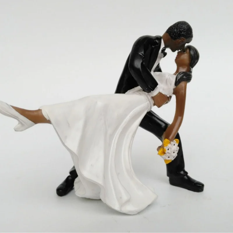 Tango Kiss Man Bridegroom Bride Resin Decorations Decoration