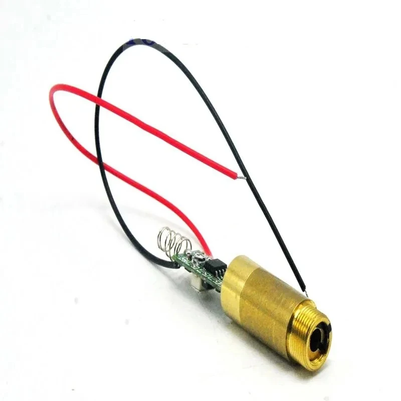 وحدة ليزر نقطة خضراء صناعية عالية الطاقة 532 نانومتر 200 ميجاوات مع محرك زنبركي DC3.7-4.2V