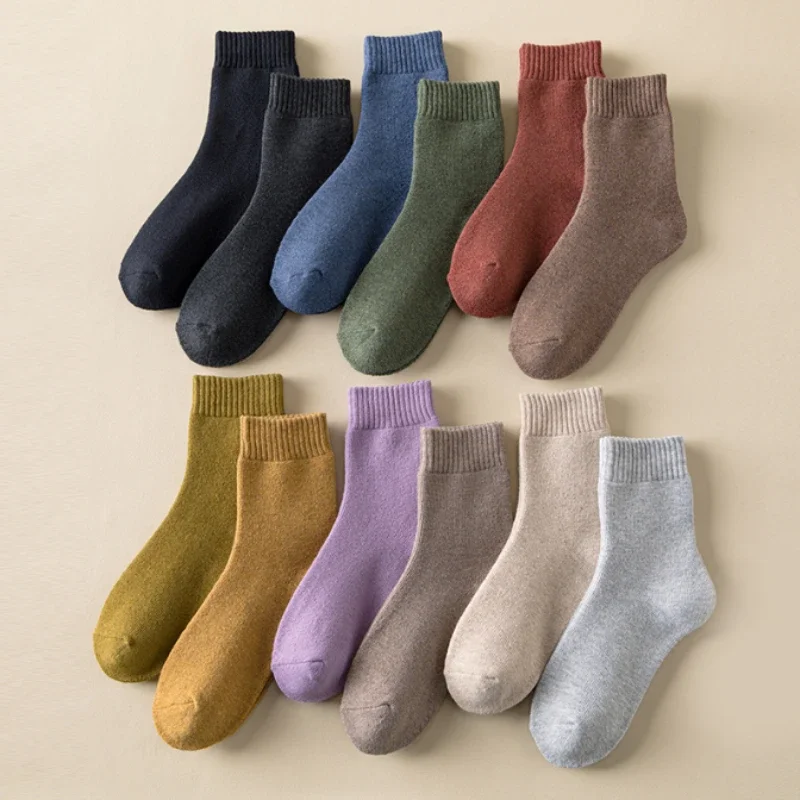 Chaussettes d'hiver épaisses et confortables pour femmes, mi-mollet, bottes chaudes, chaussettes de sol, bas thermiques pour femmes, lot de 3 paires