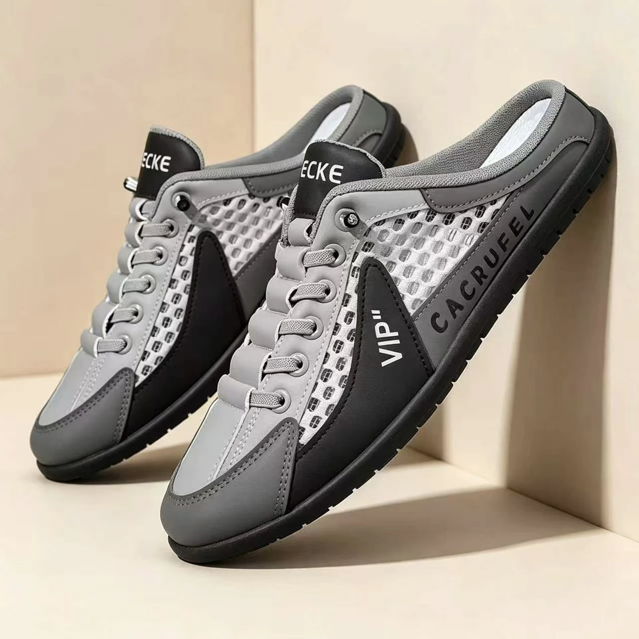 Summer Men's Home Shoes, Wear-Resistant, Non-Slip, Breathable, Comfortable Slip-On Clogs with Fabric Lining, Providing a Good Wearing Experience, Suitable for Home Leisure, Gym Training, and Hot Summer Beach Vacations