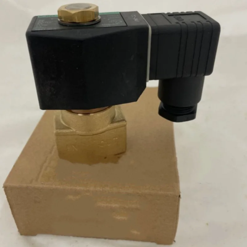 

Brand new original two-way valve AB41-03-5-02E-DC24V AB41-03-5-AC220V AB42-02-3-B-AC110V AB41-02-5-AC220V/Z