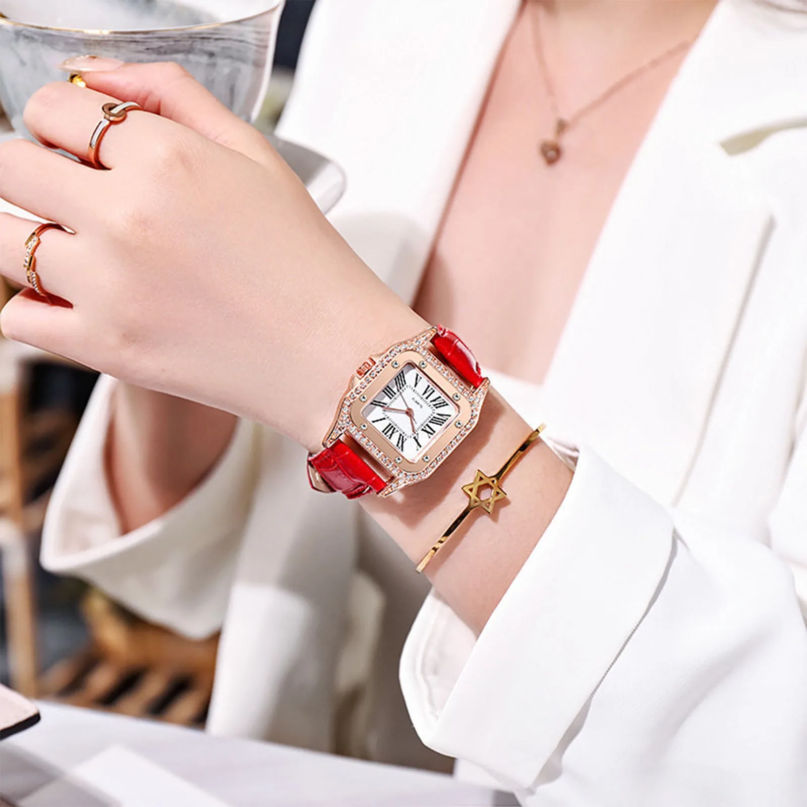 2024 Women Watches Fashion Square Watch Ladies Crystal Quartz Watch Leather Ladies Watches Woman Wristwatch Relogio Feminino