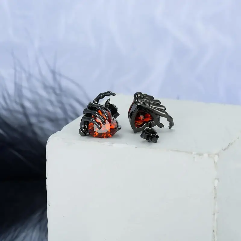 2026 New Product Design Fashionable, Simple, Retro Halloween Dark Series Ghost Hand Love Earnail Earrings for Women