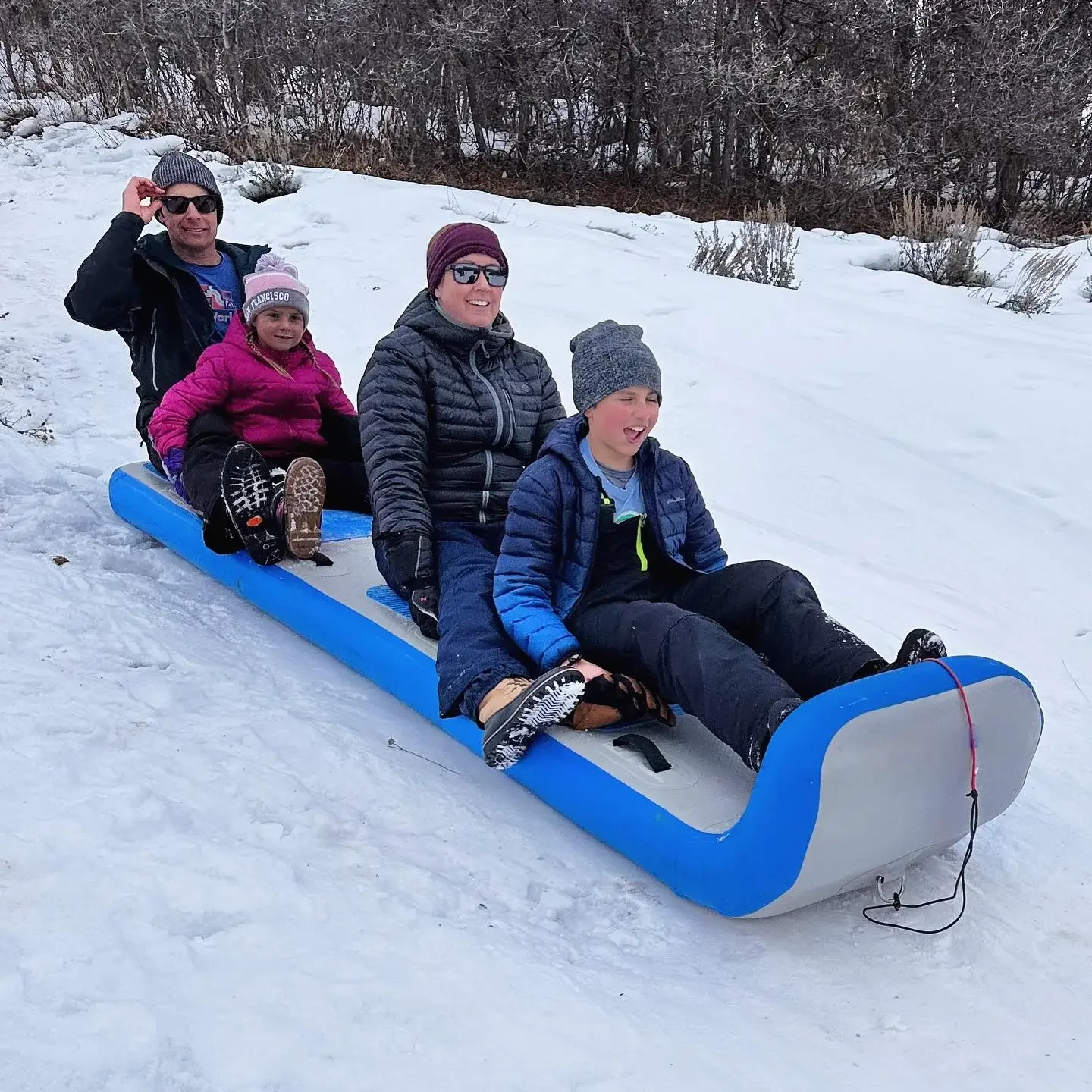 

Сноуборды, лыжи, сноуборд, надувная доска для водных видов спорта, Airboggan